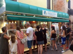 Gelateria di Zanandreis Lina a Lazise