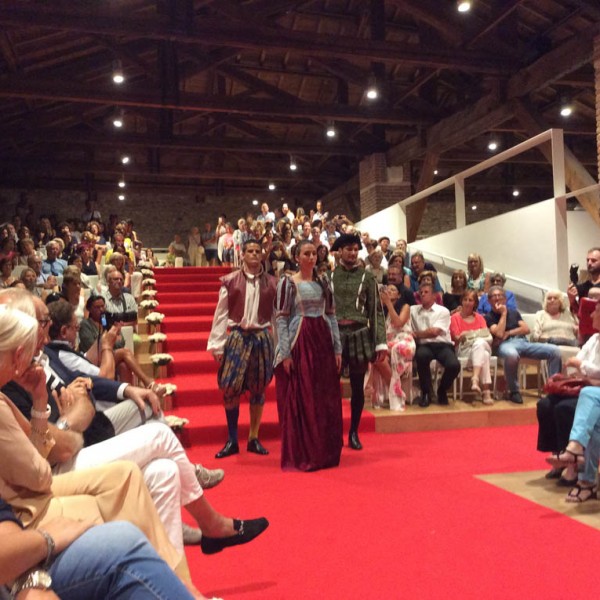 Sfilata Fashion Night 2016