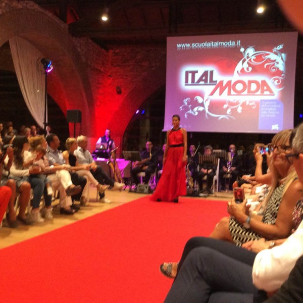 Sfilata Fashion Night 2016