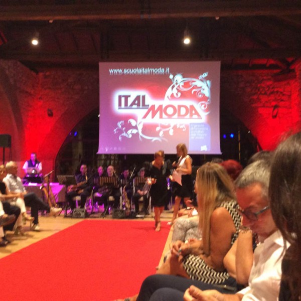 Sfilata Fashion Night 2016