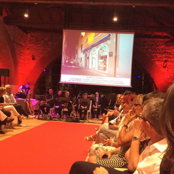 Sfilata Fashion Night 2016