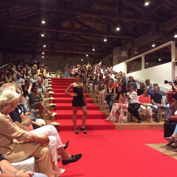 Sfilata Fashion Night 2016