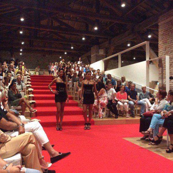 Sfilata Fashion Night 2016