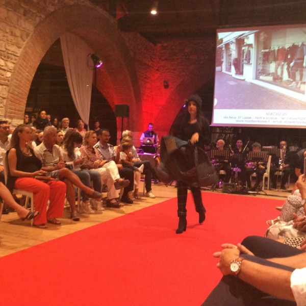 Sfilata Fashion Night 2016