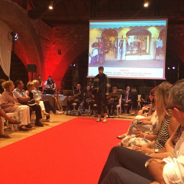 Sfilata Fashion Night 2016