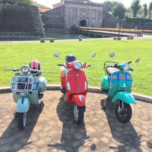 Rental Vespa Lazise