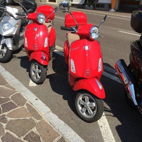 Rental Vespa Lazise