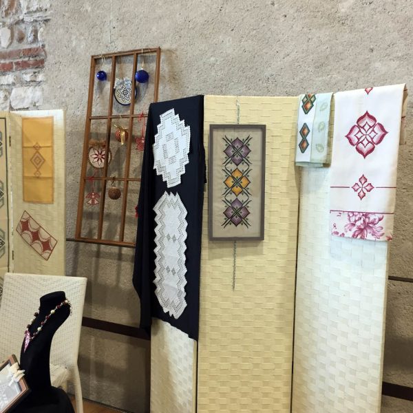 LAZISE: ARTCRAFT IN DOGANA
